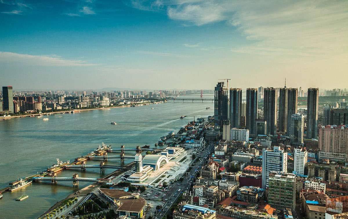 湖北自然美景探索之旅，追寻内心的平和与喜悦