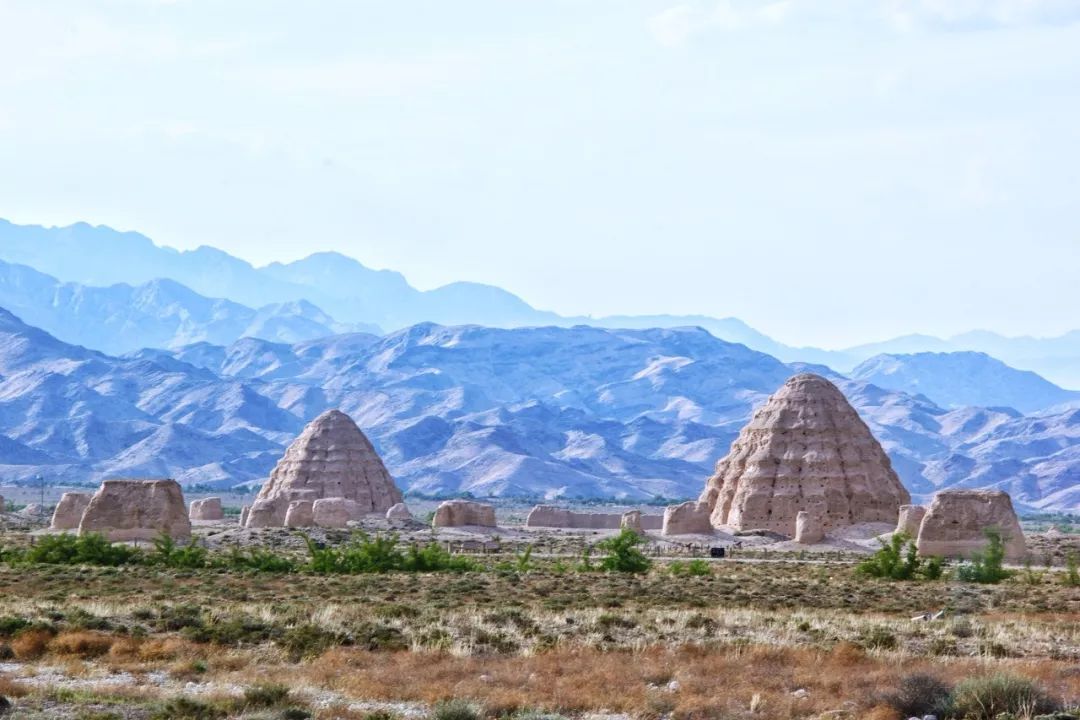 诗画宁夏,作家笔下的西北翡翠之地